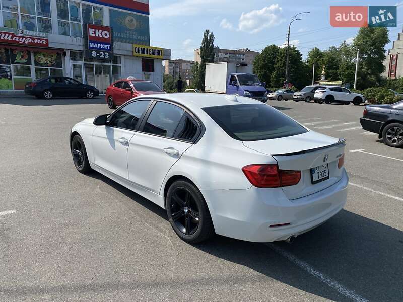 Седан BMW 3 Series 2013 в Киеве фото 5 Седан BMW 3 Series 2013 в Киеве