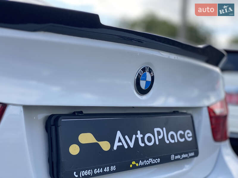 Седан BMW 3 Series 2009 в Луцке