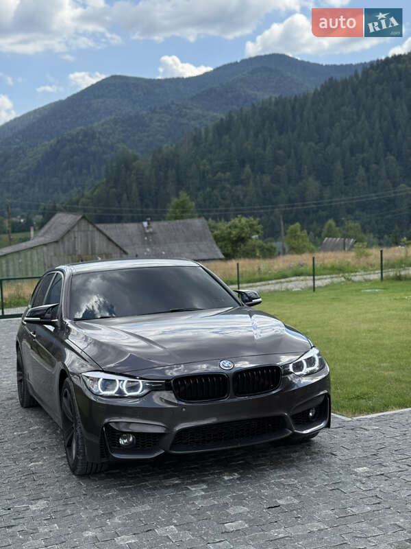 Универсал BMW 3 Series 2015 в Киеве