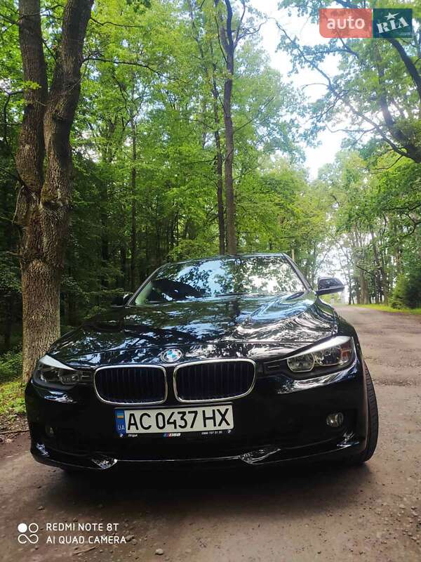 Седан BMW 3 Series 2015 в Луцьку
