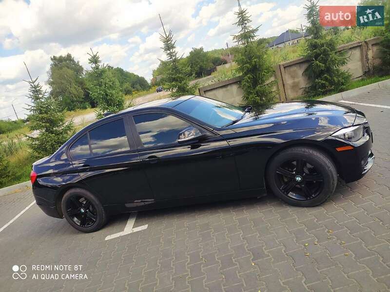 Седан BMW 3 Series 2015 в Луцьку