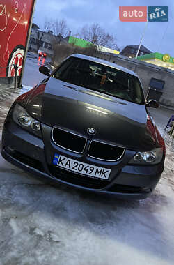 Седан BMW 3 Series 2006 в Олександрії