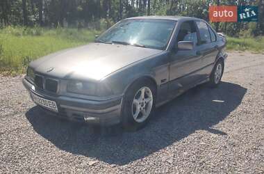 Седан BMW 3 Series 1992 в Житомирі