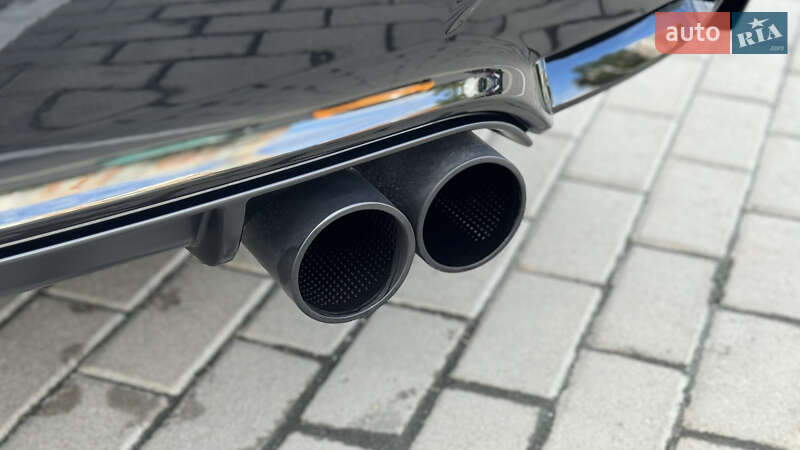 Седан BMW 3 Series 2013 в Киеве