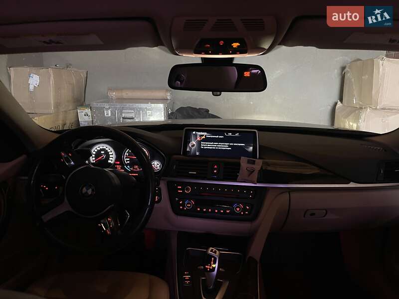 Седан BMW 3 Series 2014 в Харкові