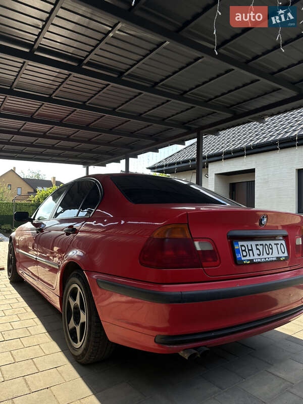 Седан BMW 3 Series 1998 в Ізмаїлі