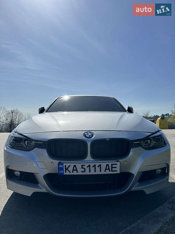 Седан BMW 3 Series 2017 в Киеве