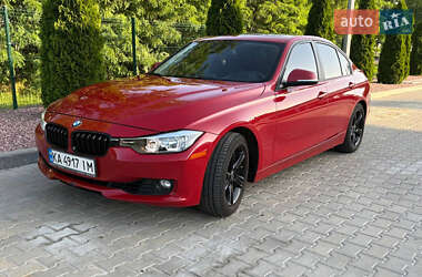 Седан BMW 3 Series 2013 в Кременчуці