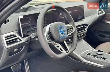 Седан BMW 3 Series 2025 в 