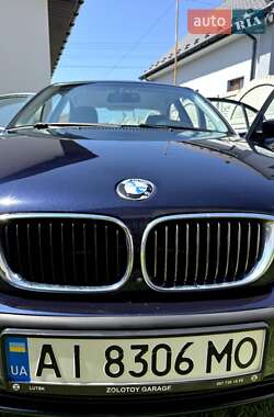 Седан BMW 3 Series 2002 в Млиніві