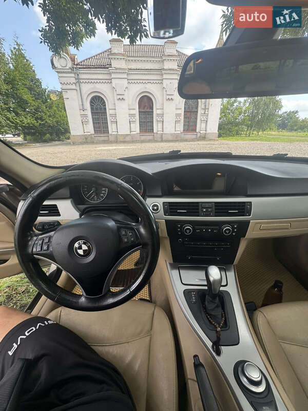 Універсал BMW 3 Series 2007 в Новоселиці