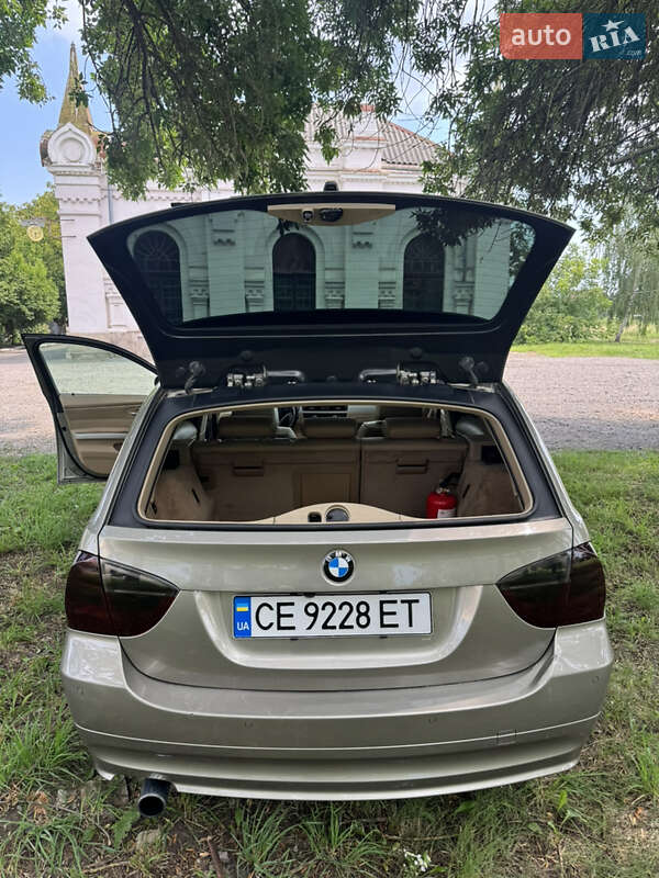 Універсал BMW 3 Series 2007 в Новоселиці