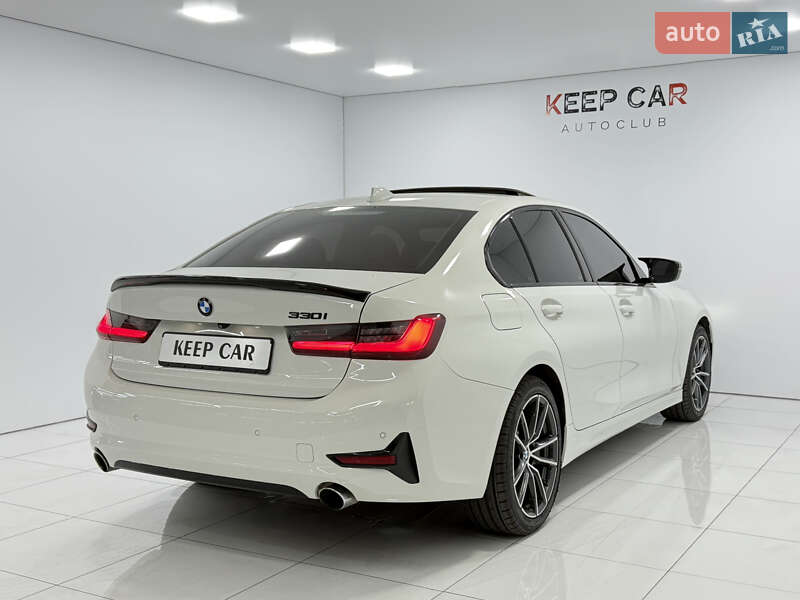 Седан BMW 3 Series 2019 в Одесі