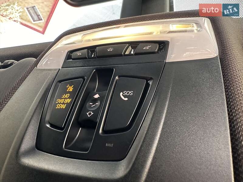 Седан BMW 3 Series 2018 в Тульчині