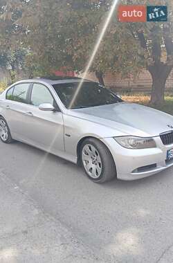 Седан BMW 3 Series 2005 в Херсоне