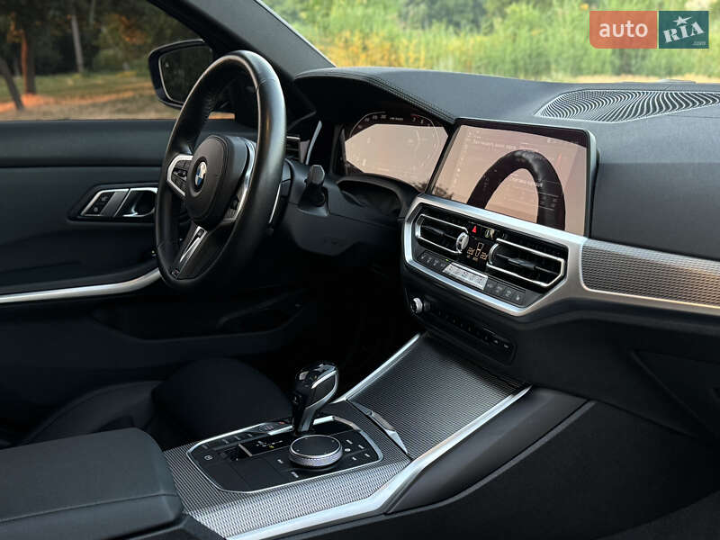 Седан BMW 3 Series 2019 в Александрие