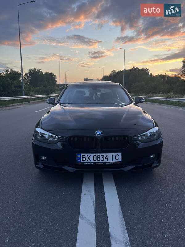 Седан BMW 3 Series 2012 в Хмельницькому
