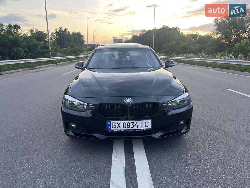 Седан BMW 3 Series 2012 в Хмельницькому