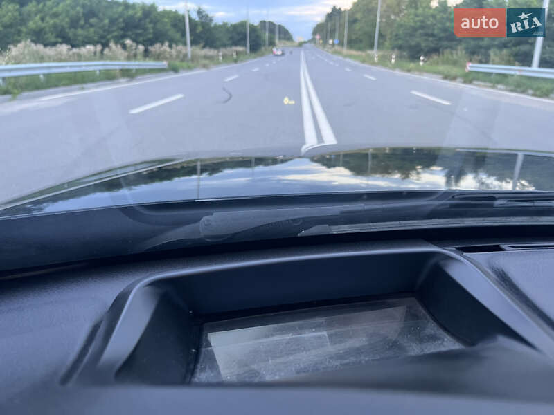 Седан BMW 3 Series 2012 в Хмельницькому