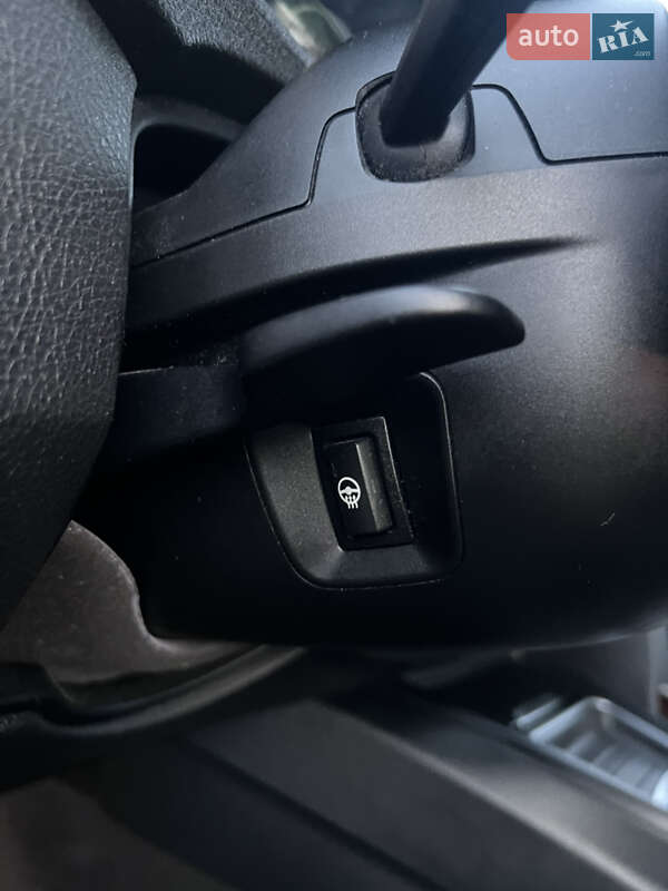 Седан BMW 3 Series 2012 в Хмельницькому