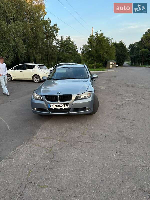 BMW 3 Series 2005