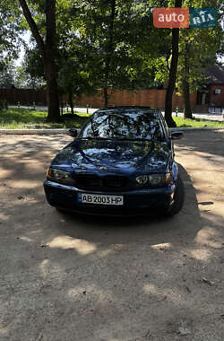 Седан BMW 3 Series 2004 в Гайсине