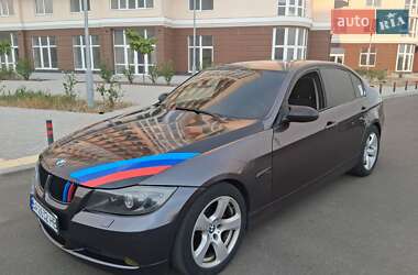 Седан BMW 3 Series 2005 в Миколаєві