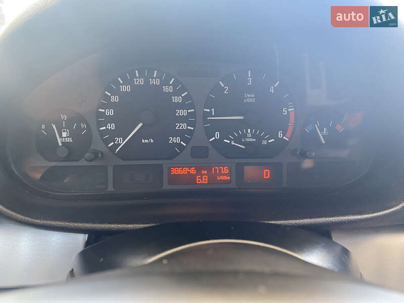 Универсал BMW 3 Series 2004 в Киеве