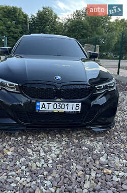 Седан BMW 3 Series 2019 в Бучаче