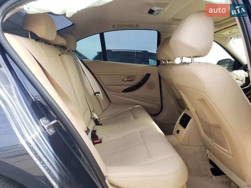 Седан BMW 3 Series 2014 в Одессе