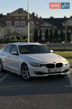Седан BMW 3 Series 2014 в Львове