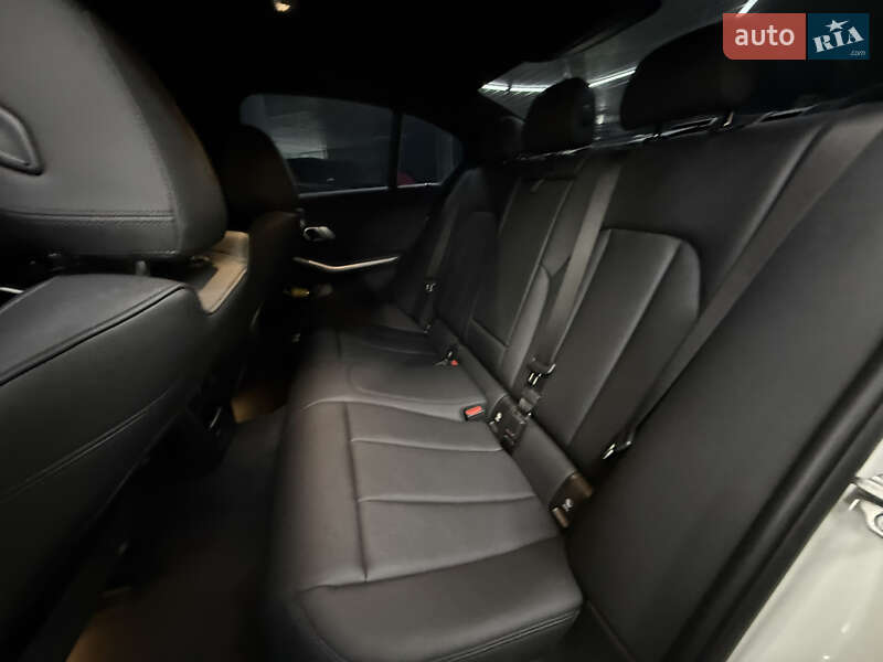 Седан BMW 3 Series 2020 в Одесі фото 20 Седан BMW 3 Series 2020 в Одесі