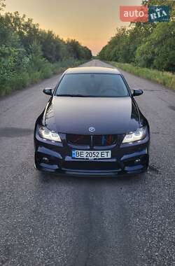 Седан BMW 3 Series 2005 в Первомайську