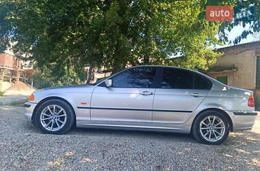 Седан BMW 3 Series 1999 в Ужгороде