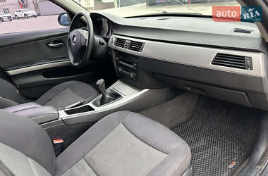 Седан BMW 3 Series 2006 в 