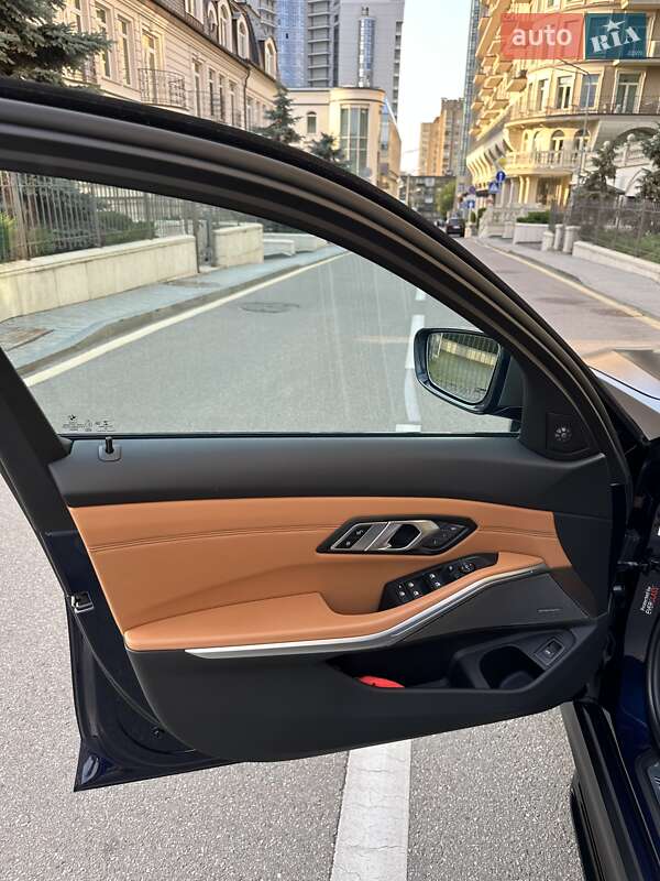 Седан BMW 3 Series 2020 в Киеве фото 27 Седан BMW 3 Series 2020 в Киеве