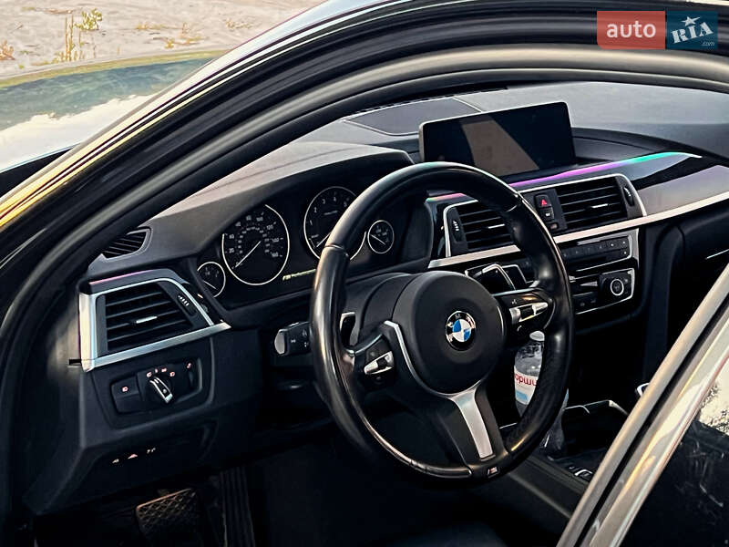 Седан BMW 3 Series 2018 в Чернігові