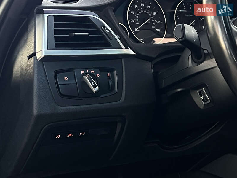 Седан BMW 3 Series 2018 в Чернігові