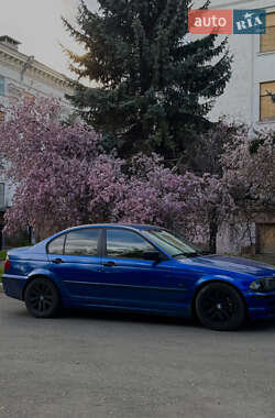 Седан BMW 3 Series 2001 в Броварах