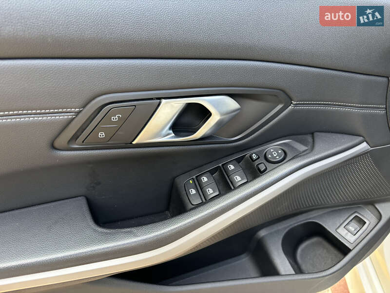 Универсал BMW 3 Series 2019 в Киеве фото 12 Универсал BMW 3 Series 2019 в Киеве
