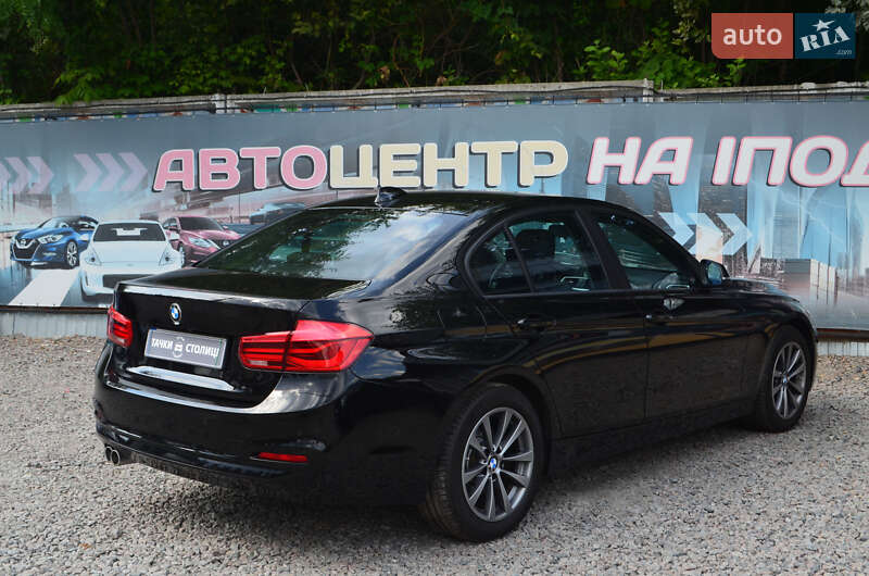 Седан BMW 3 Series 2016 в Києві