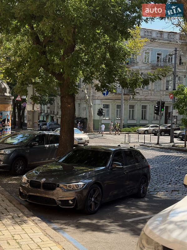 Универсал BMW 3 Series 2015 в Киеве