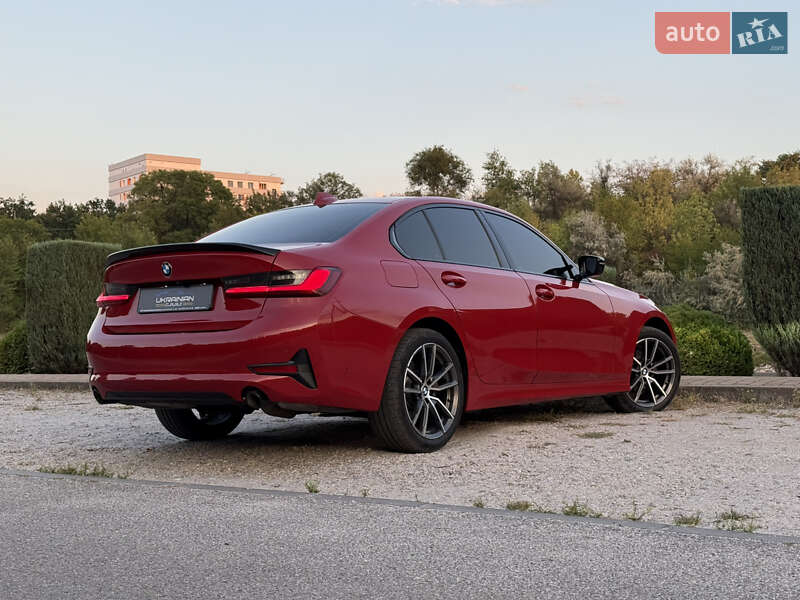 Седан BMW 3 Series 2022 в Дніпрі