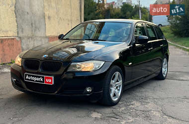 BMW 3 Series 2010