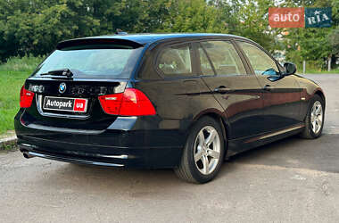 Універсал BMW 3 Series 2010 в 