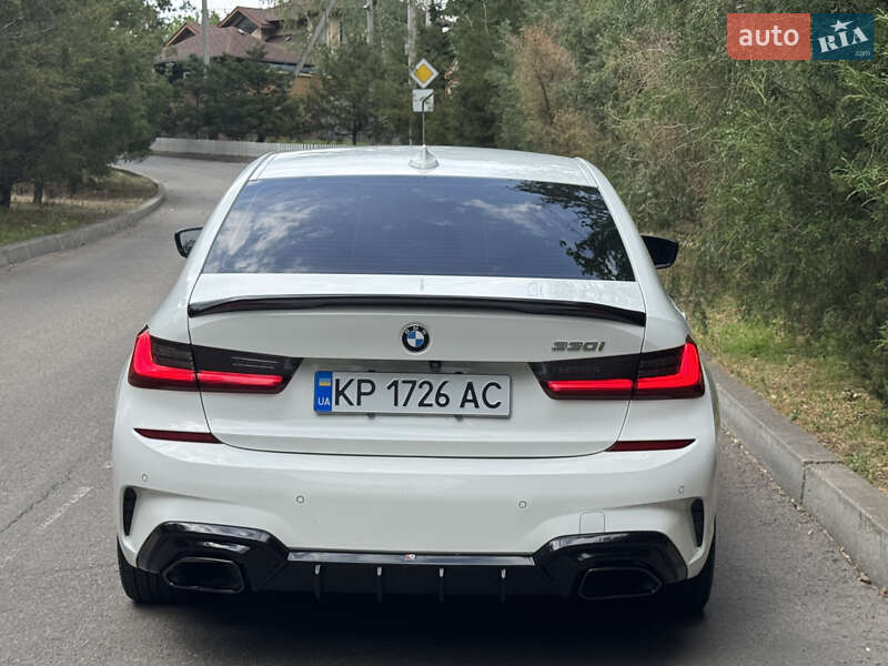 Седан BMW 3 Series 2019 в Запорожье