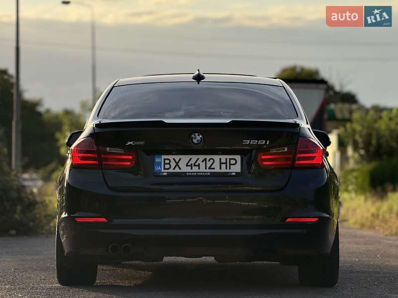 Седан BMW 3 Series 2013 в Остроге фото 5 Седан BMW 3 Series 2013 в Остроге