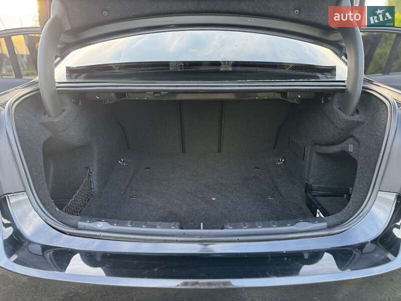 Седан BMW 3 Series 2013 в Остроге фото 15 Седан BMW 3 Series 2013 в Остроге