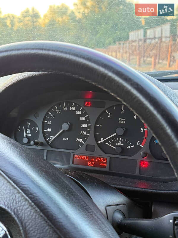 Универсал BMW 3 Series 2001 в Каменском фото 12 Универсал BMW 3 Series 2001 в Каменском