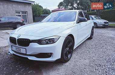 Седан BMW 3 Series 2012 в Львові